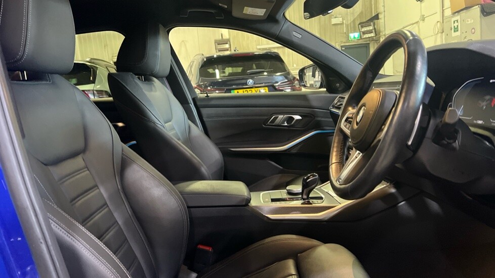 Used BMW 3 Series 2021 for sale - 76183955: Photo 11