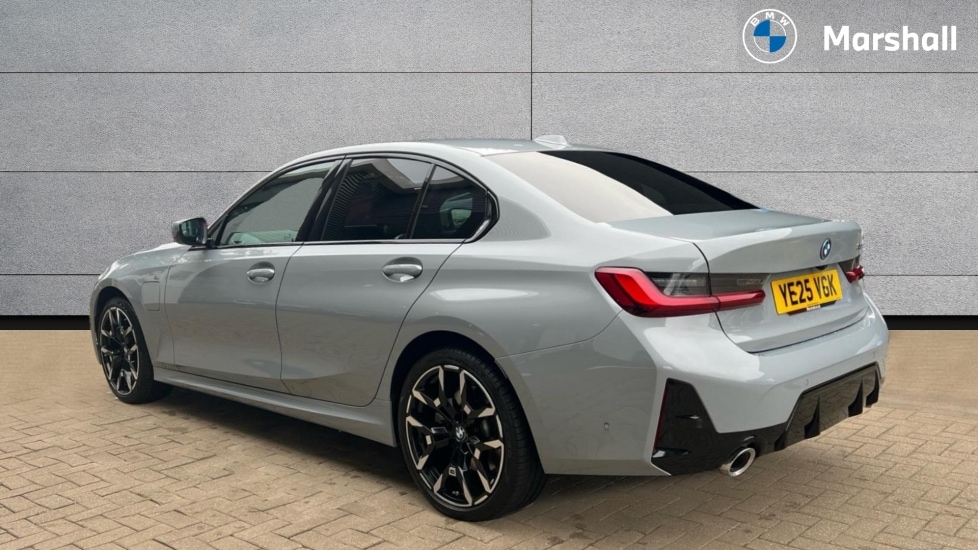 Used BMW 3 Series 2025 for sale - 76731454: Photo 2