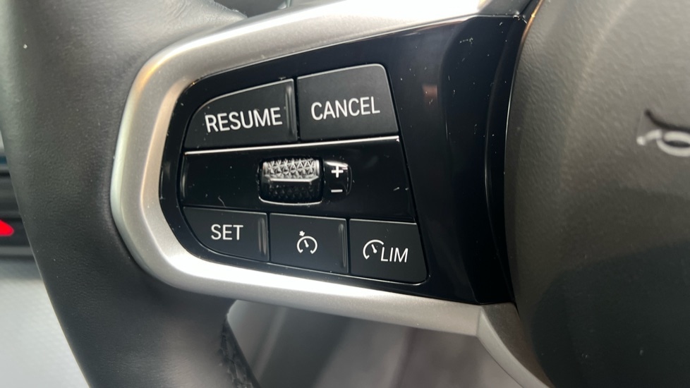 Used BMW 3 Series 2025 for sale - 76731454: Photo 35