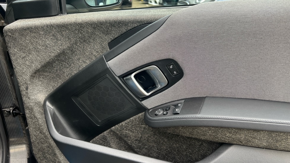 Used BMW i3 2021 for sale - 76312167: Photo 30