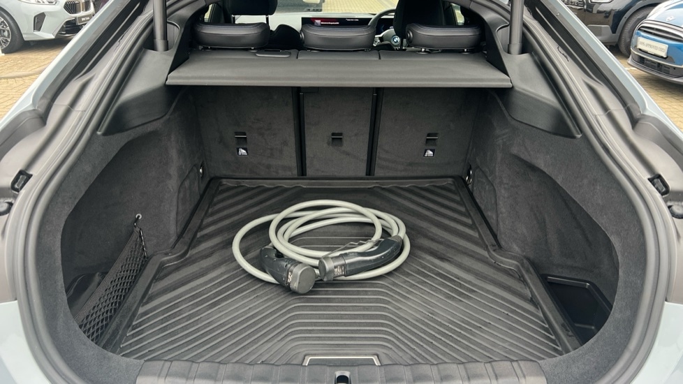 Used BMW i4 2025 for sale - 76466333: Photo 13