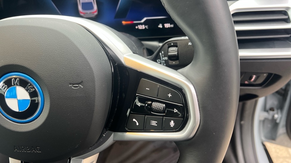 Used BMW i4 2025 for sale - 76466333: Photo 18