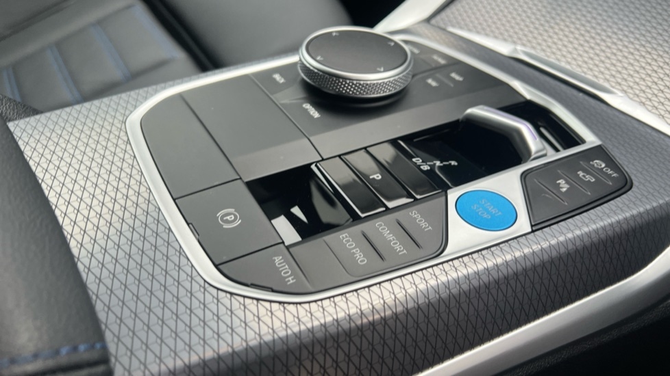 Used BMW i4 2025 for sale - 76466333: Photo 19