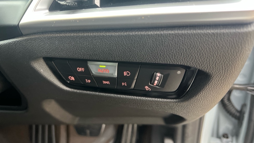 Used BMW i4 2025 for sale - 76466333: Photo 33