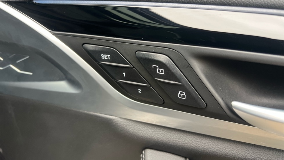 Used BMW iX3 2021 for sale - 76140293: Photo 32