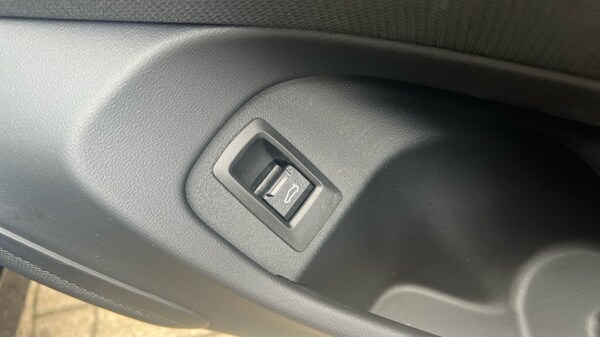 Used BMW i5 2025 for sale - 76244599: Photo 34