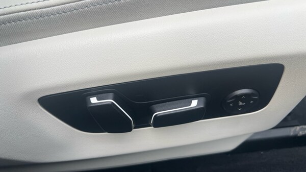Used BMW i5 2025 for sale - 76244599: Photo 35