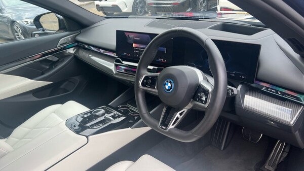 Used BMW i5 2025 for sale - 76244599: Photo 6