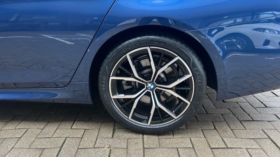 Used BMW 5 Series 2021 for sale - 76540110: Photo 26