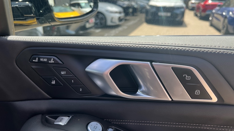 Used BMW X7 2023 for sale - 76458875: Photo 31