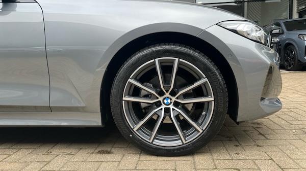 Used BMW 3 Series 2025 for sale - 76244441: Photo 14