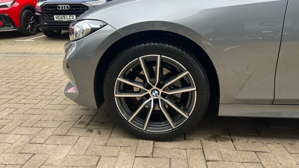 Used BMW 3 Series 2025 for sale - 76244441: Photo 25