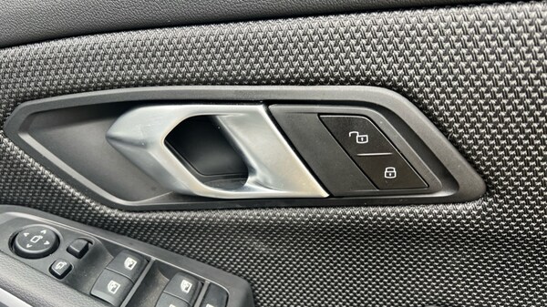 Used BMW 3 Series 2025 for sale - 76244441: Photo 29