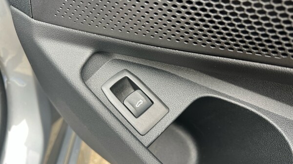 Used BMW 3 Series 2025 for sale - 76244441: Photo 31