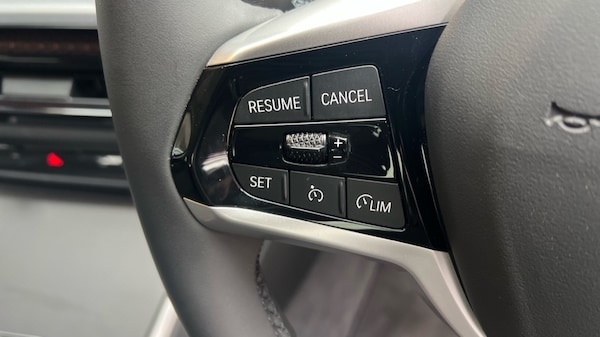 Used BMW 3 Series 2025 for sale - 76244441: Photo 34