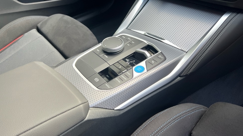 Used BMW i4 2025 for sale - 76501544: Photo 10