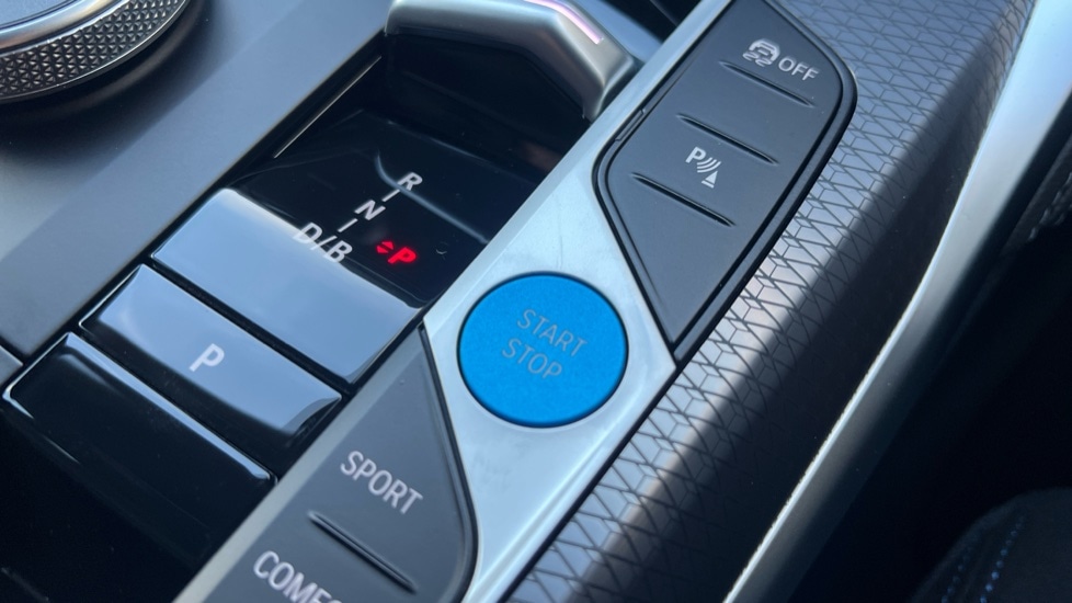 Used BMW i4 2025 for sale - 76501544: Photo 30