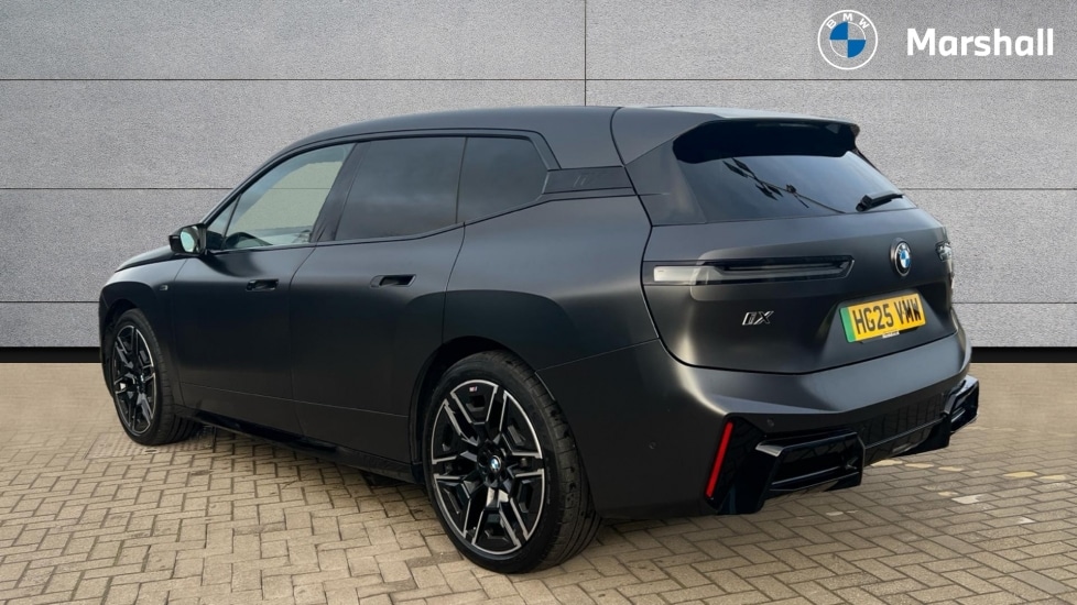 Used BMW iX 2025 for sale - 76966711: Photo 2
