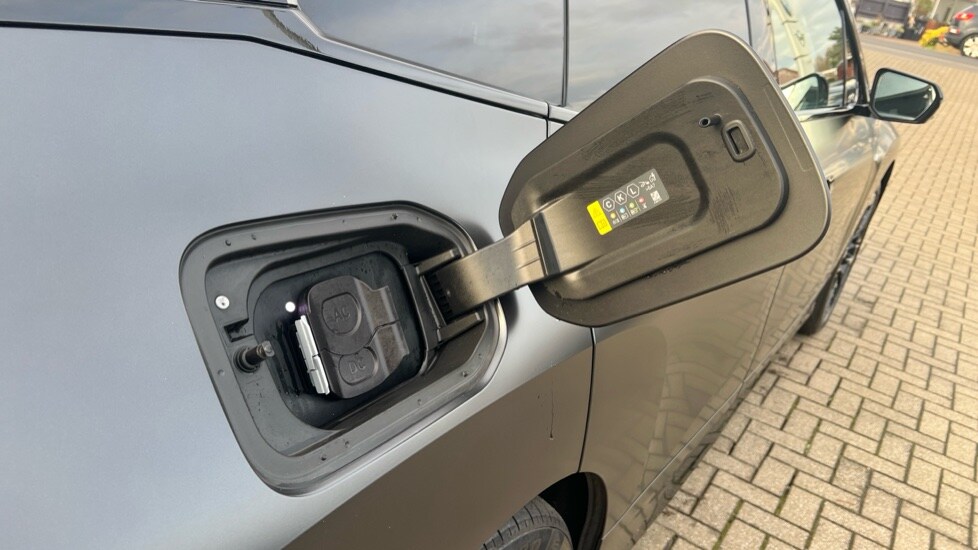 Used BMW iX 2025 for sale - 76966711: Photo 29