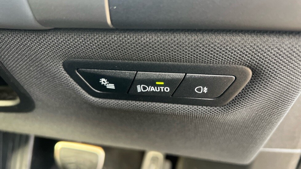 Used BMW iX 2025 for sale - 76966711: Photo 35