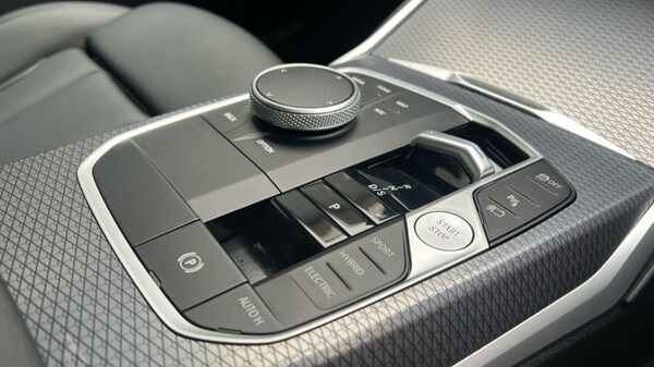 Used BMW 3 Series 2025 for sale - 76244435: Photo 19