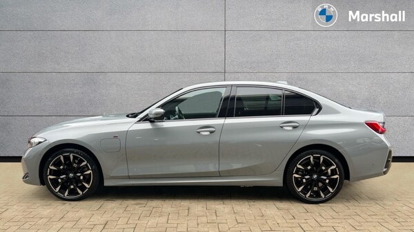 Used BMW 3 Series 2025 for sale - 76244435: Photo 24