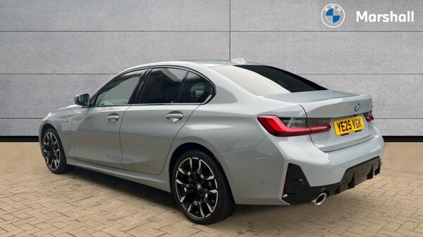 Used BMW 3 Series 2025 for sale - 76244435: Photo 2