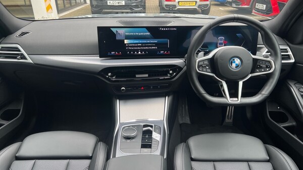 Used BMW 3 Series 2025 for sale - 76244435: Photo 4