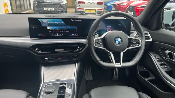 Used BMW 3 Series 2025 for sale - 76244435: Photo 5