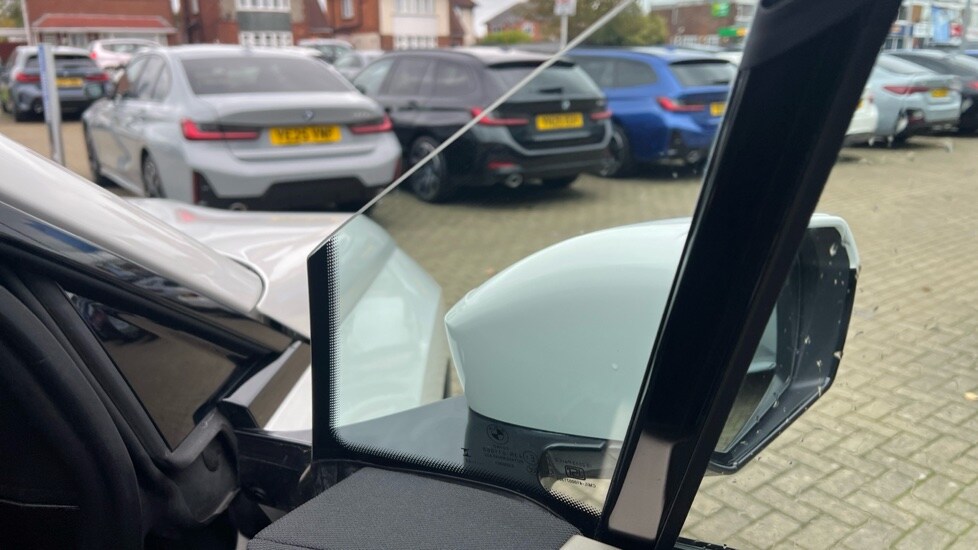 Used BMW iX 2022 for sale - 76372892: Photo 20