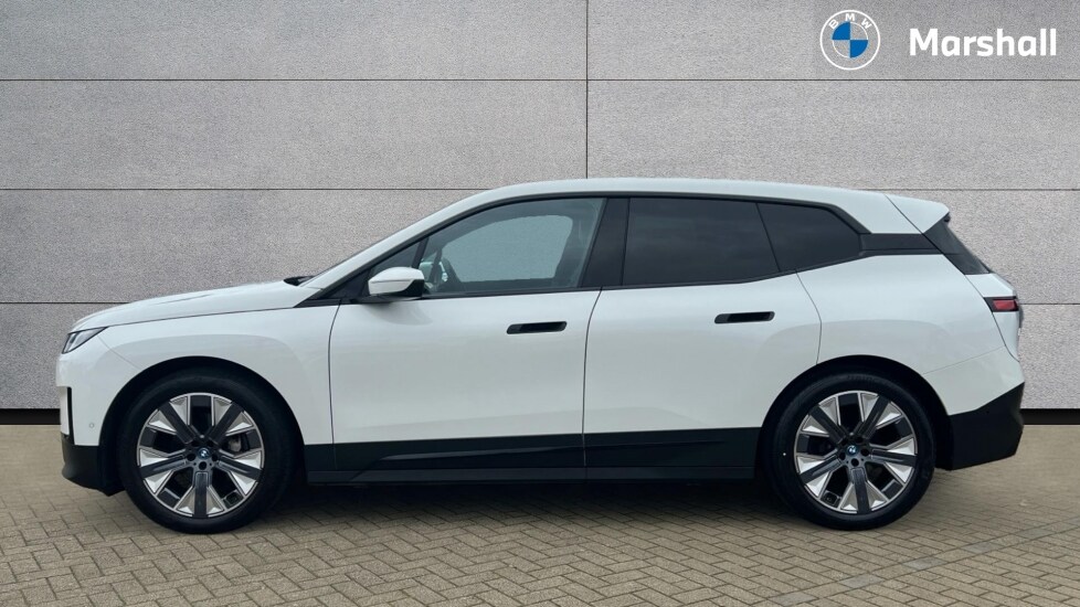 Used BMW iX 2022 for sale - 76372892: Photo 24