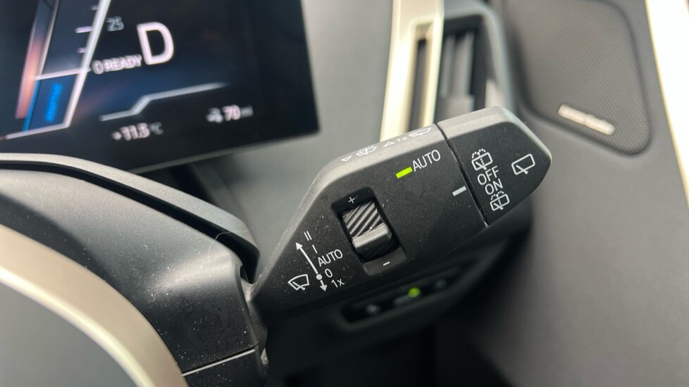 Used BMW iX 2022 for sale - 76372892: Photo 54