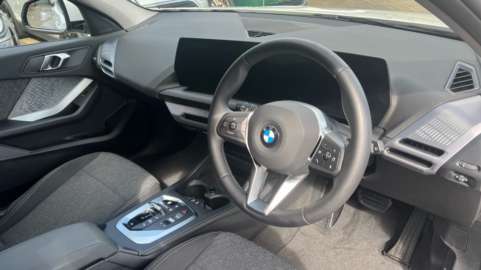 Used BMW 1 Series 2025 for sale - 76404781: Photo 6