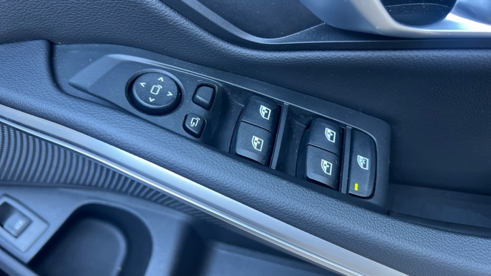 Used BMW 3 Series 2023 for sale - 76635704: Photo 29