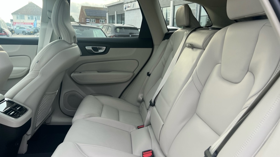 Used Volvo XC60 2025 for sale - 76140240: Photo 14