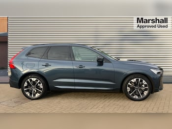 Used Volvo XC60 2025 for sale - 76140240: Photo 2