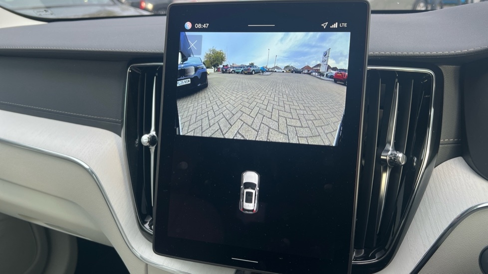 Used Volvo XC60 2025 for sale - 76140240: Photo 51
