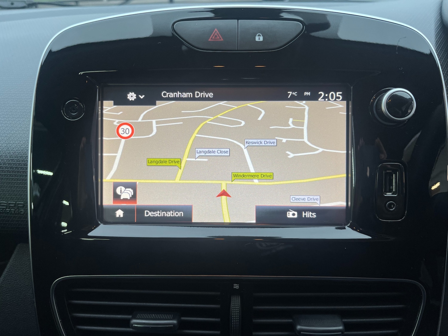 Used Renault Clio 2018 for sale - 77034510: Photo 12