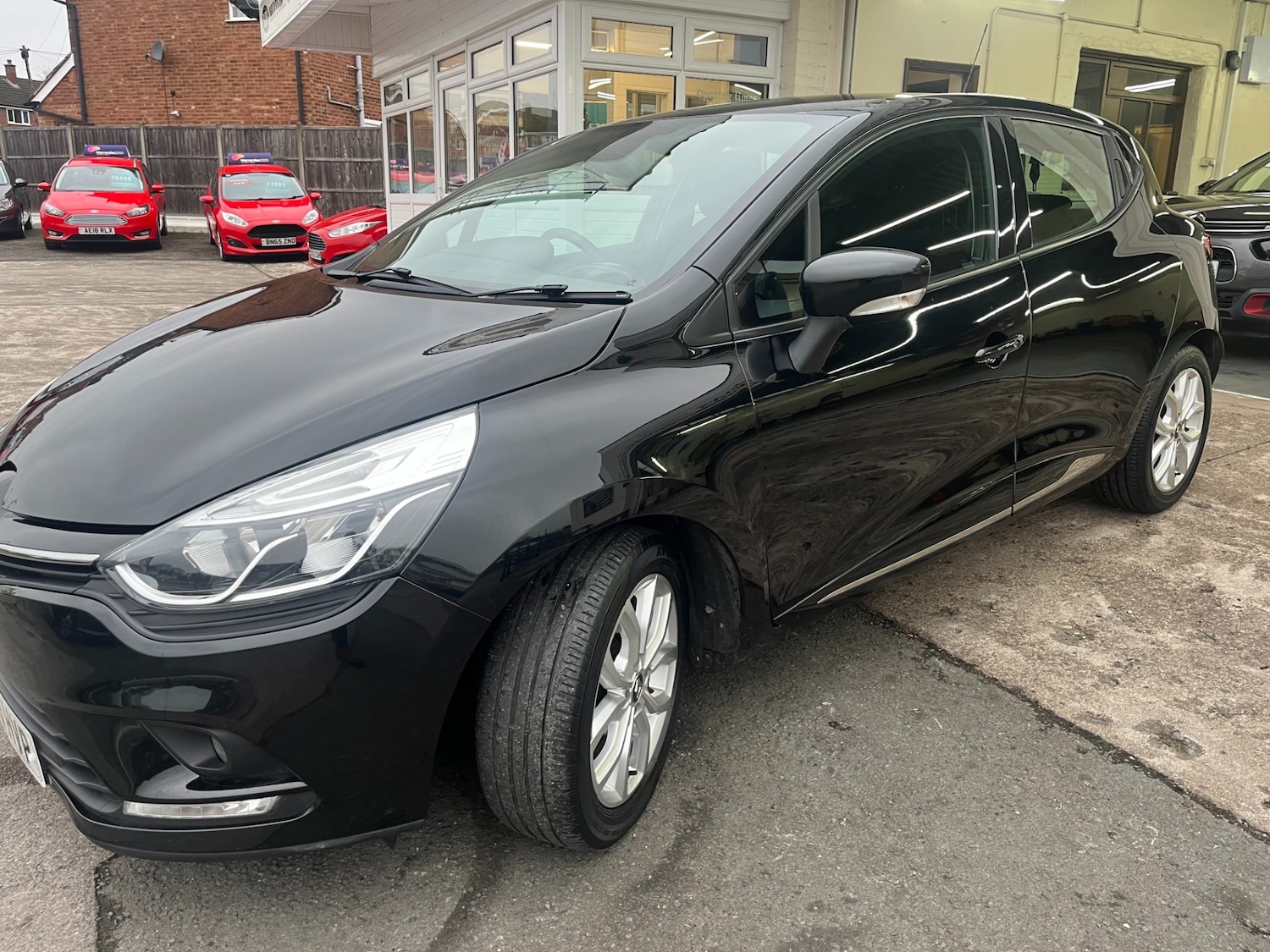 Used Renault Clio 2018 for sale - 77034510: Photo 6
