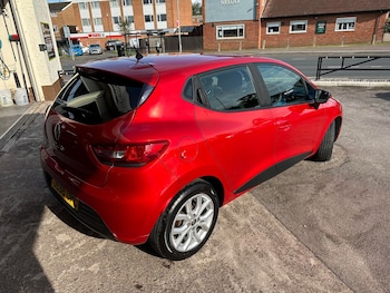 Used Renault Clio 2017 for sale - 79582793: Photo