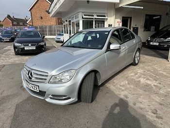 Used Mercedes-Benz C-Class 2014 for sale - 75558540: Photo