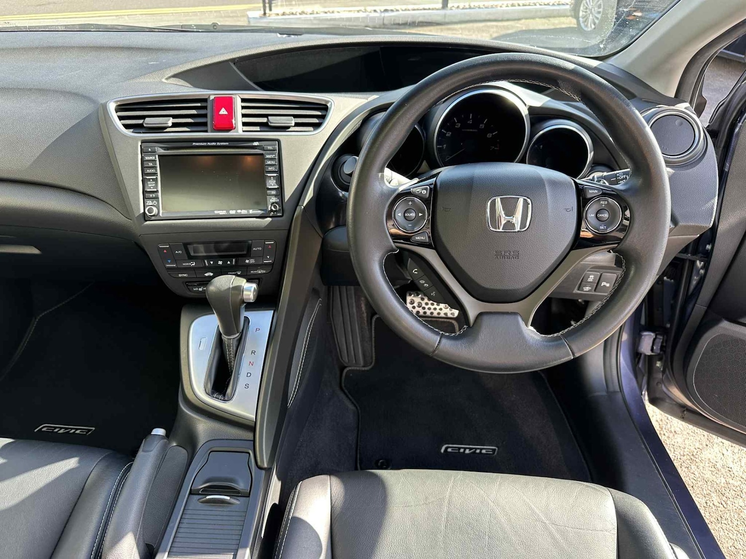 Used Honda Civic 2014 for sale - 76181584: Photo 10