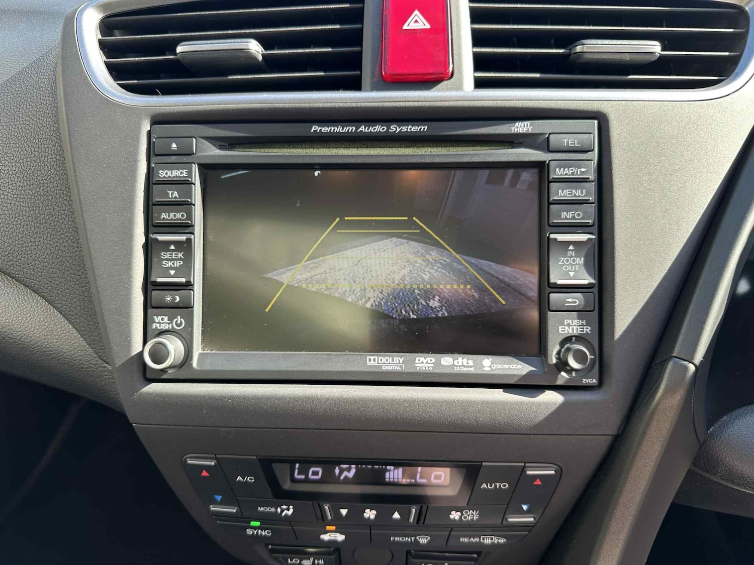 Used Honda Civic 2014 for sale - 76181584: Photo 15