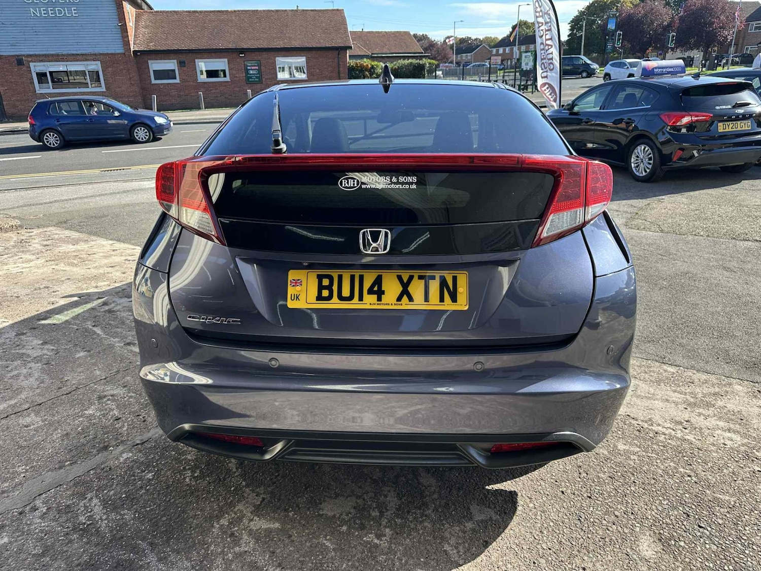 Used Honda Civic 2014 for sale - 76181584: Photo 4