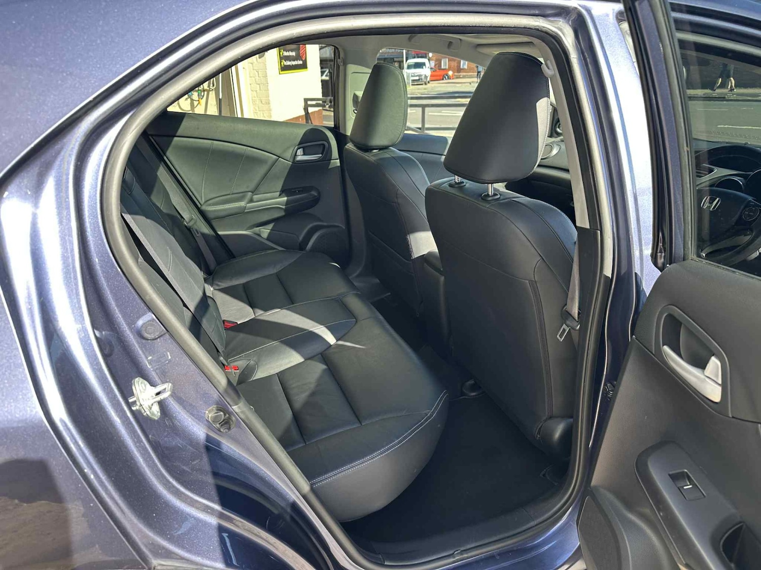 Used Honda Civic 2014 for sale - 76181584: Photo 9