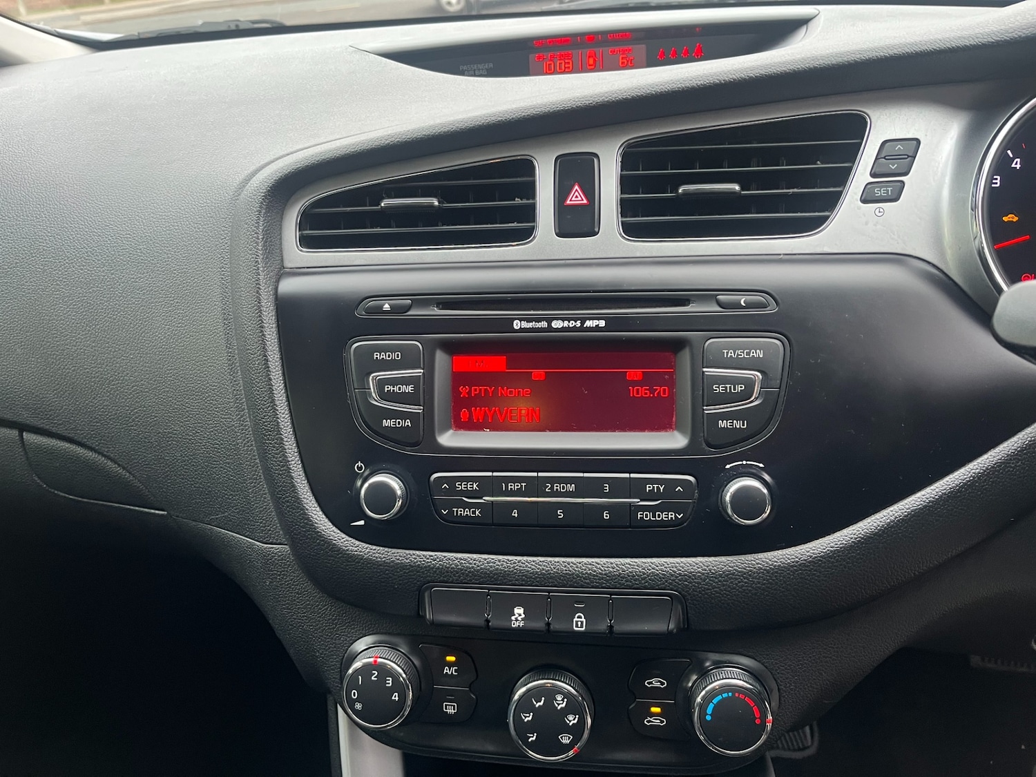 Used Kia Ceed 2013 for sale - 77045692: Photo 10