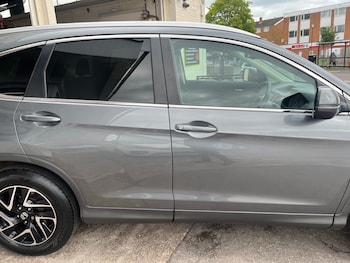 Used Honda CR-V 2017 for sale - 78555038: Photo