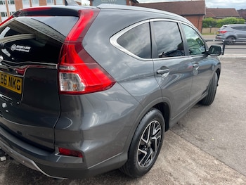 Used Honda CR-V 2017 for sale - 78555038: Photo