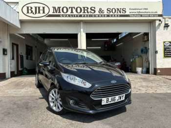 2016 (16) - 1.0 EcoBoost Titanium 5dr
