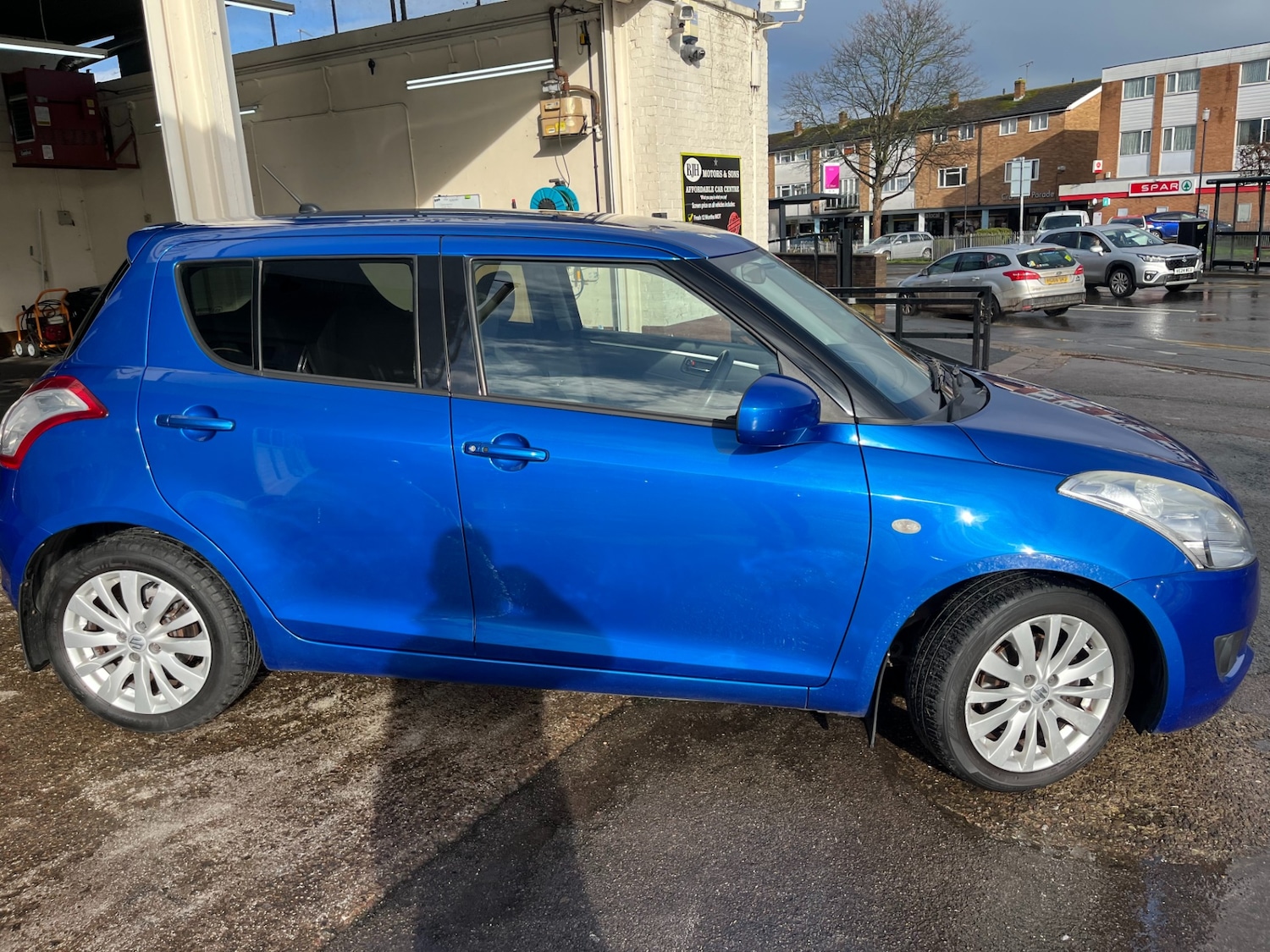 Used Suzuki Swift 2012 for sale - 77517572: Photo 3